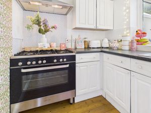 Kitchen- click for photo gallery